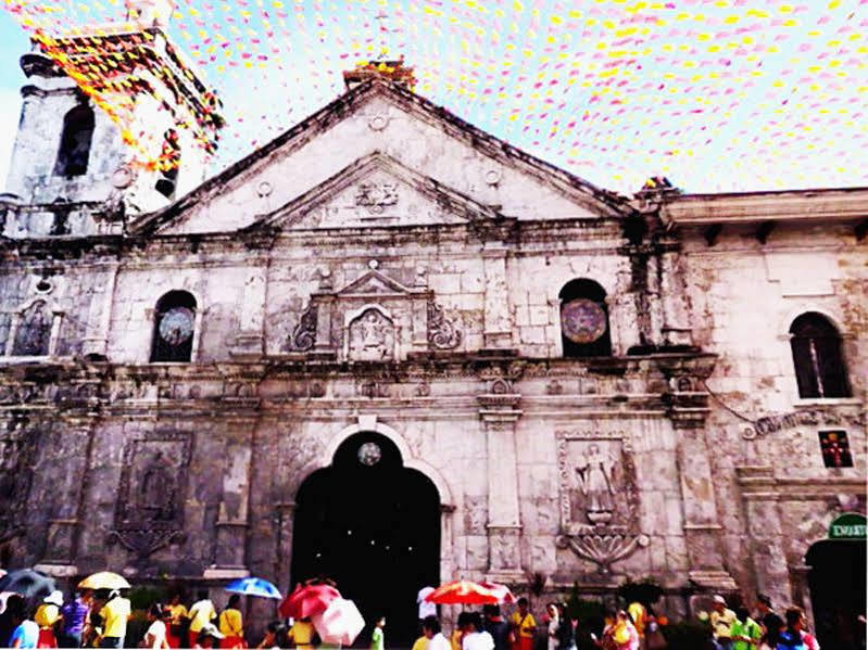 Food District Hostel Cebu Central Exterior foto